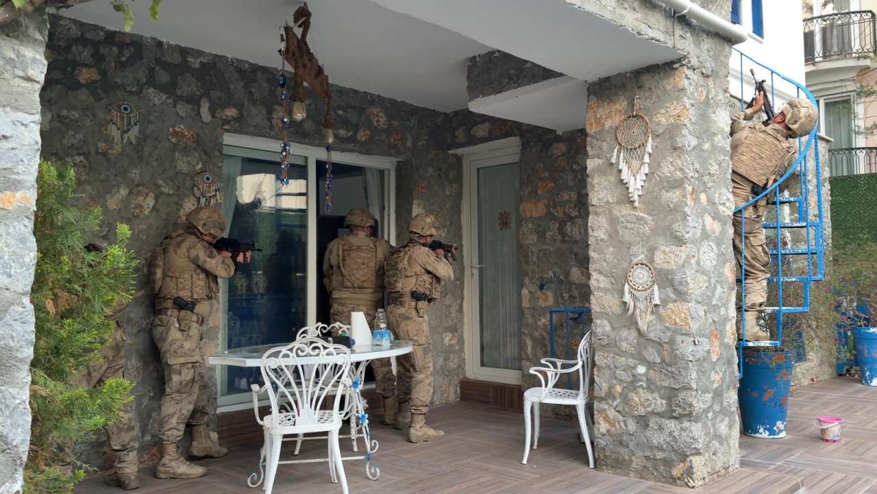 Muğla'da Daltonlar Çetesine Jandarma'dan Dev Operasyon: 12 Şüpheli Adliyede 1